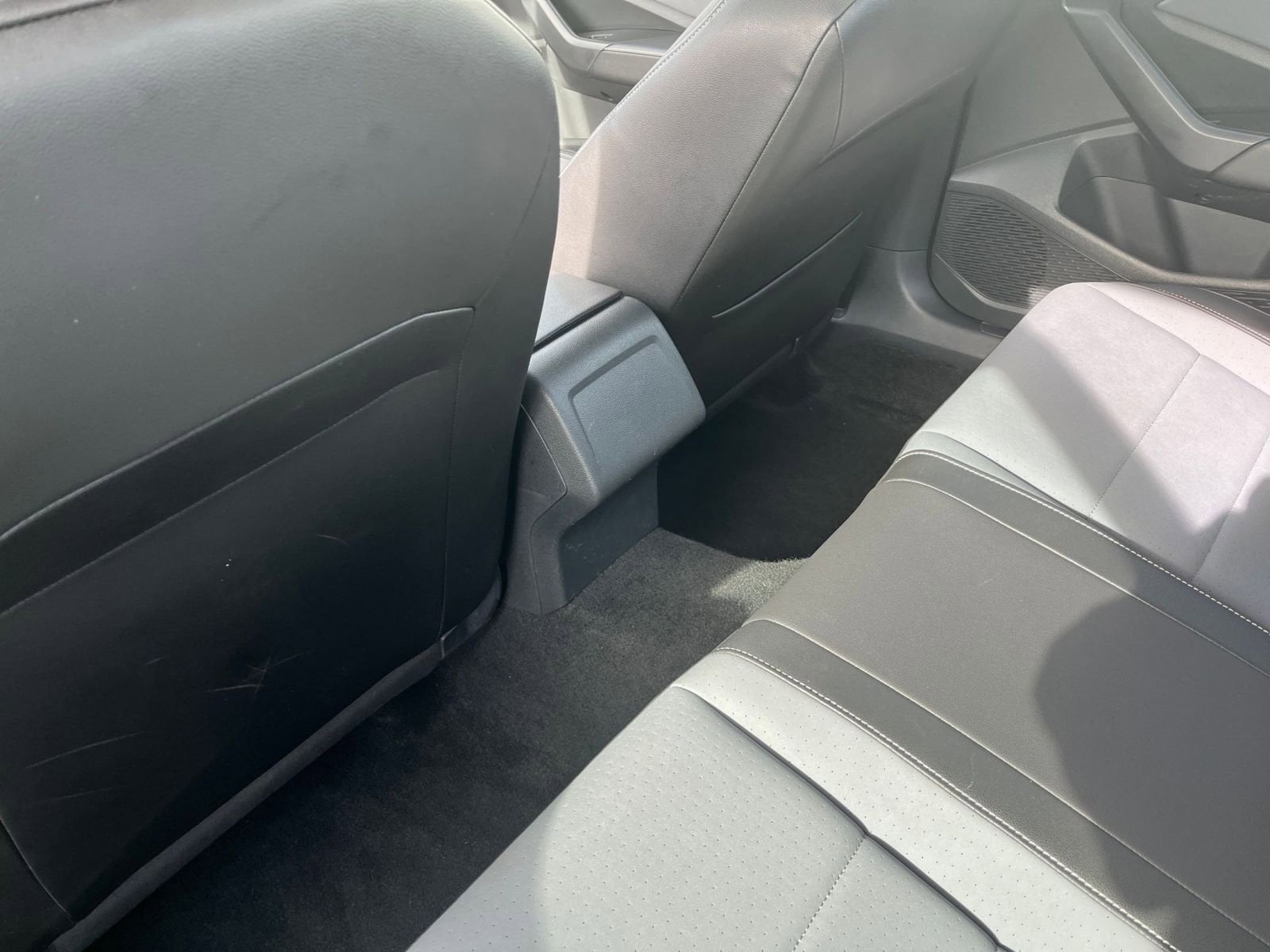 Thumbnail: 2025 Volkswagen Jetta - 31