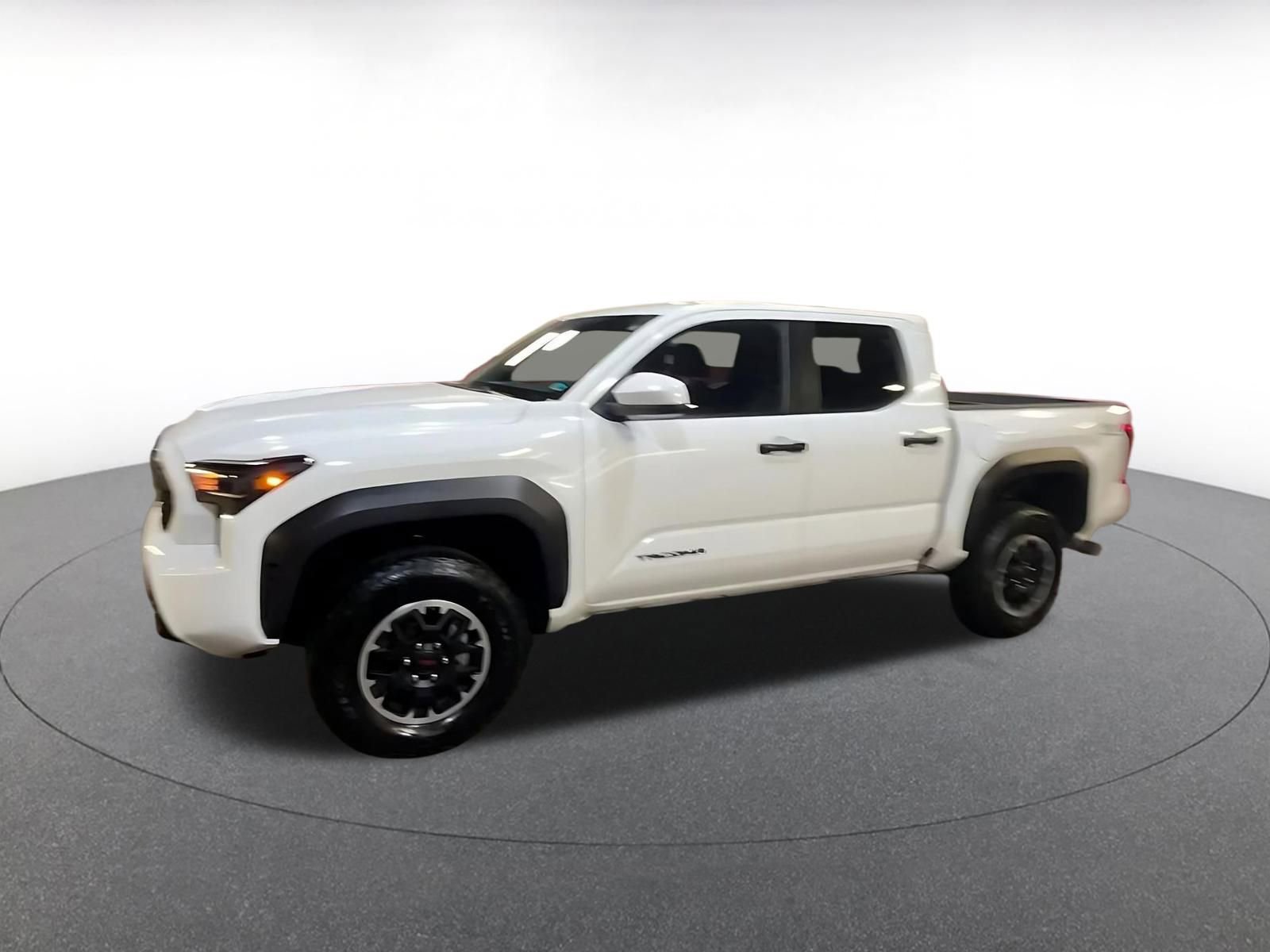 Thumbnail: 2025 Toyota Tacoma - 8