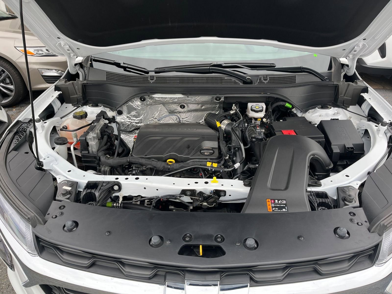 Thumbnail: 2025 Chevrolet Trax - 32