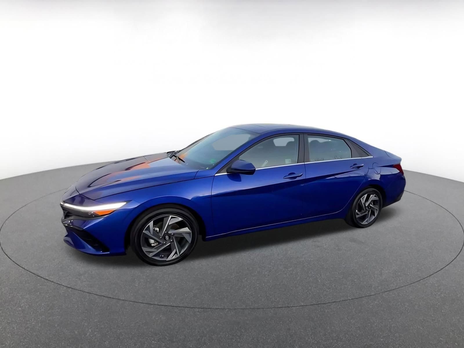 Thumbnail: 2025 Hyundai Elantra - 8