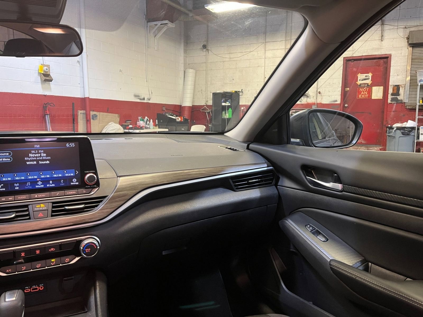 Thumbnail: 2025 Nissan Altima - 35