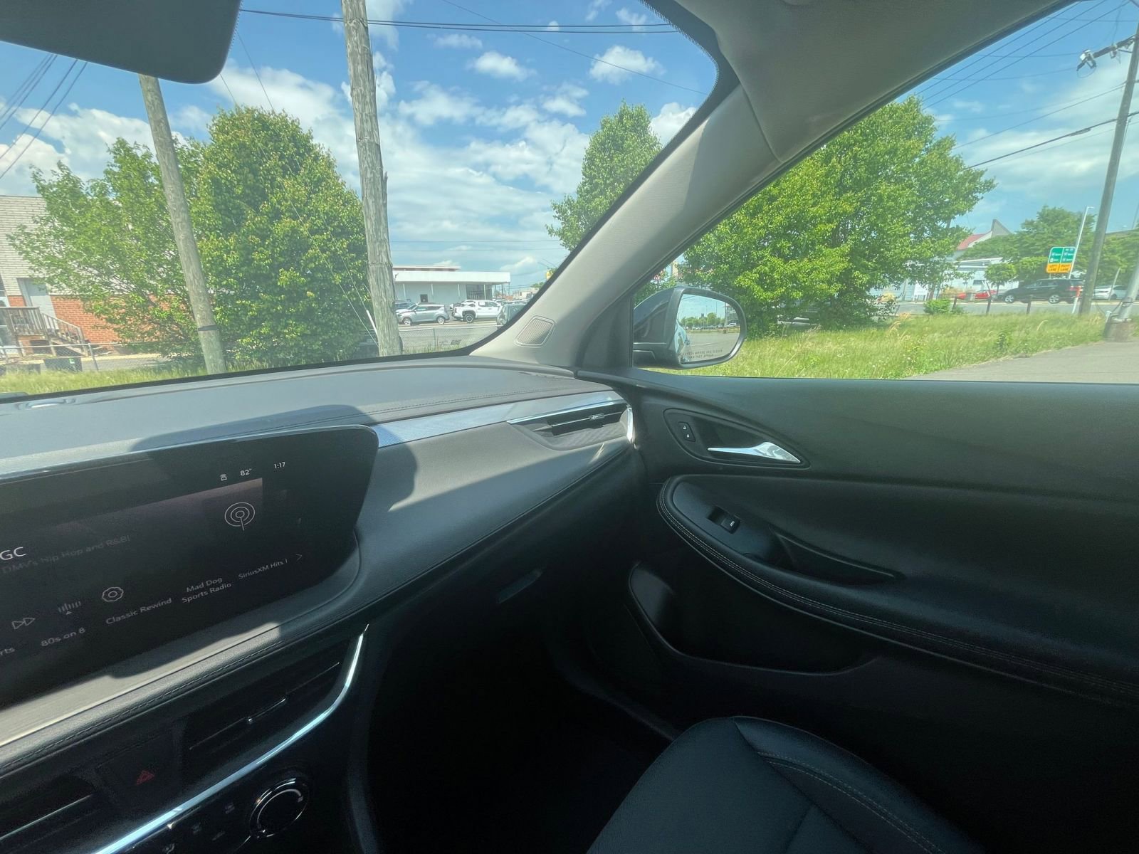 Thumbnail: 2025 Buick Encore GX - 33