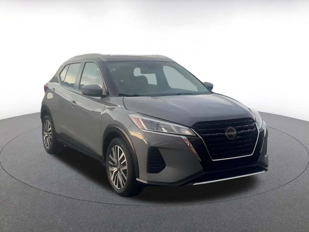 2024 Nissan Kicks SV photo 3