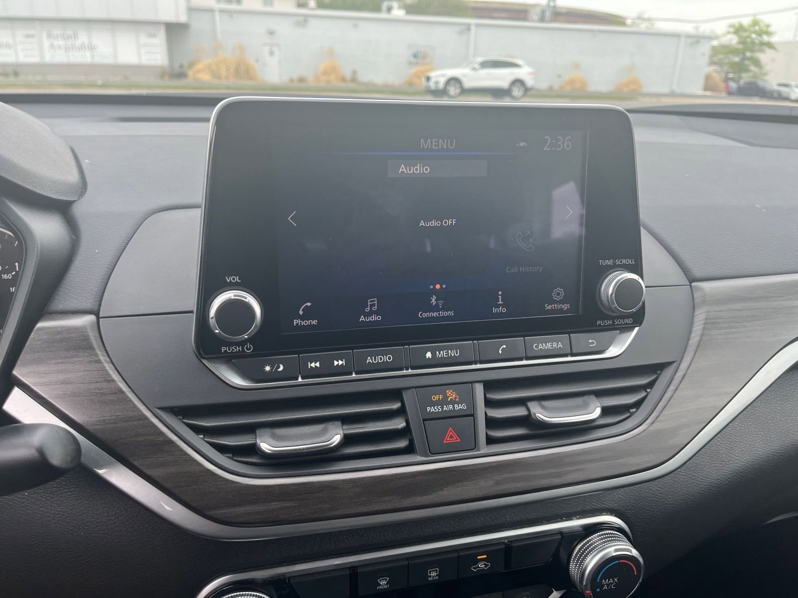 Thumbnail: 2025 Nissan Altima - 17