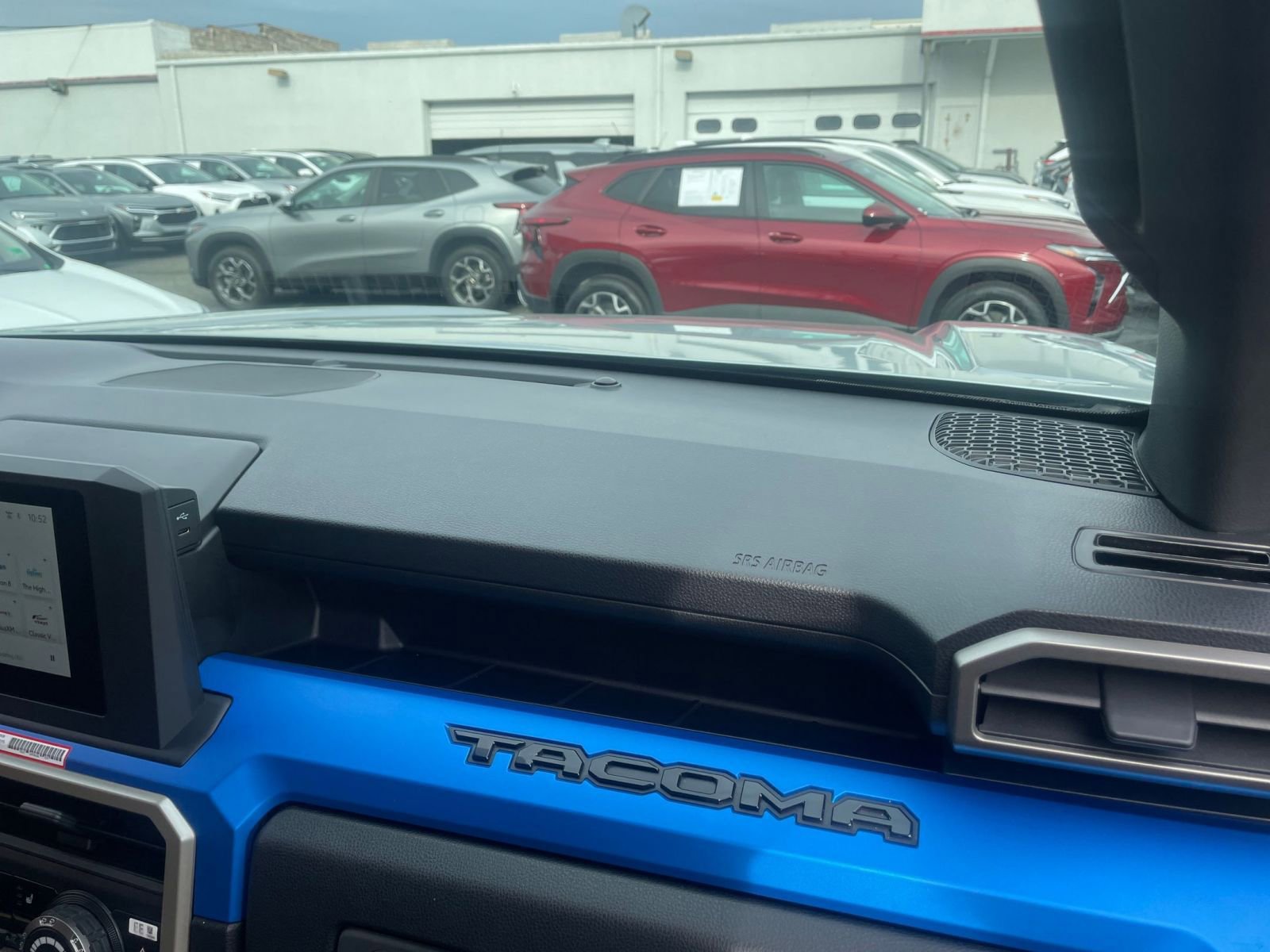 Thumbnail: 2025 Toyota Tacoma - 35