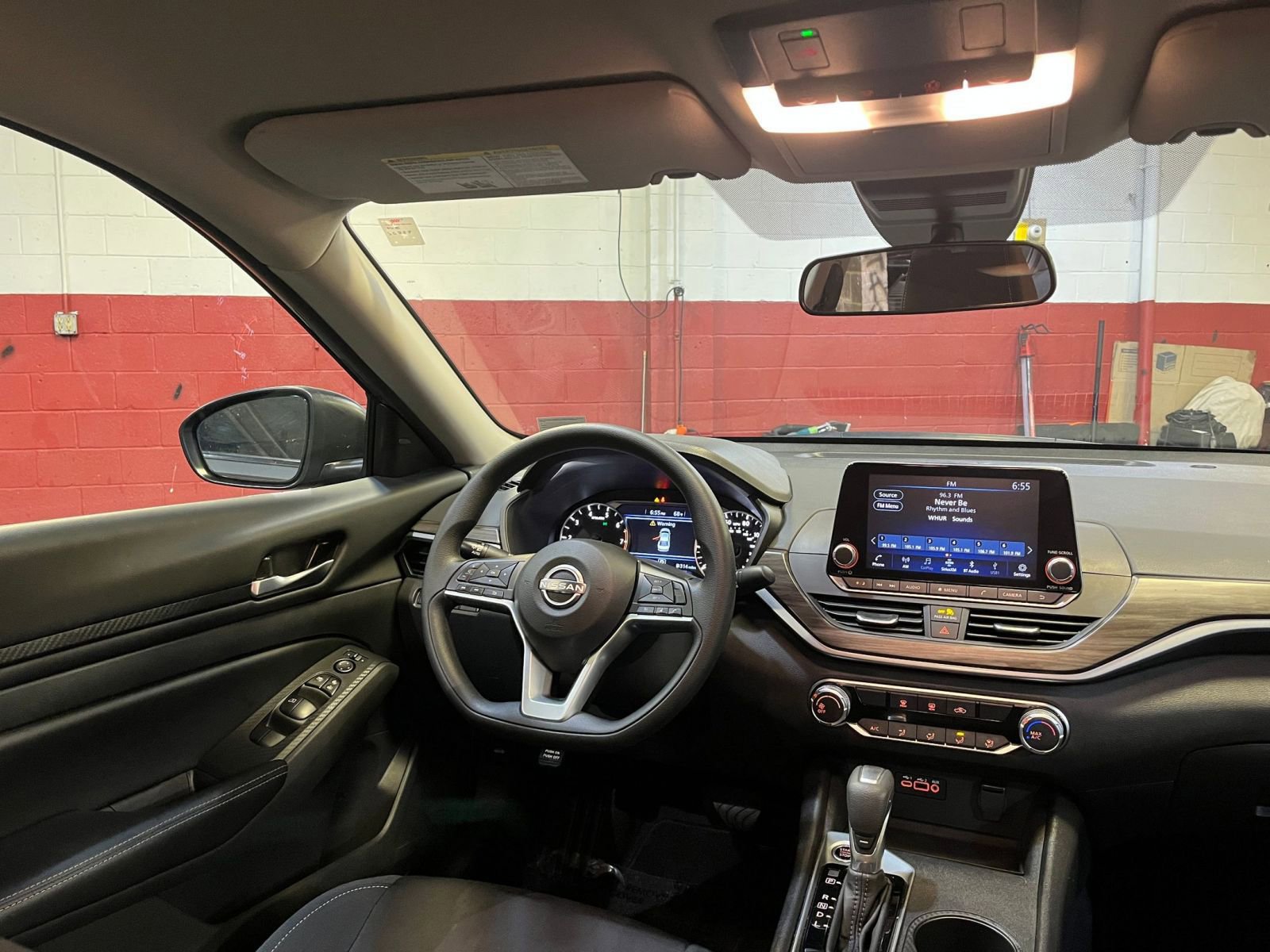 Thumbnail: 2025 Nissan Altima - 34