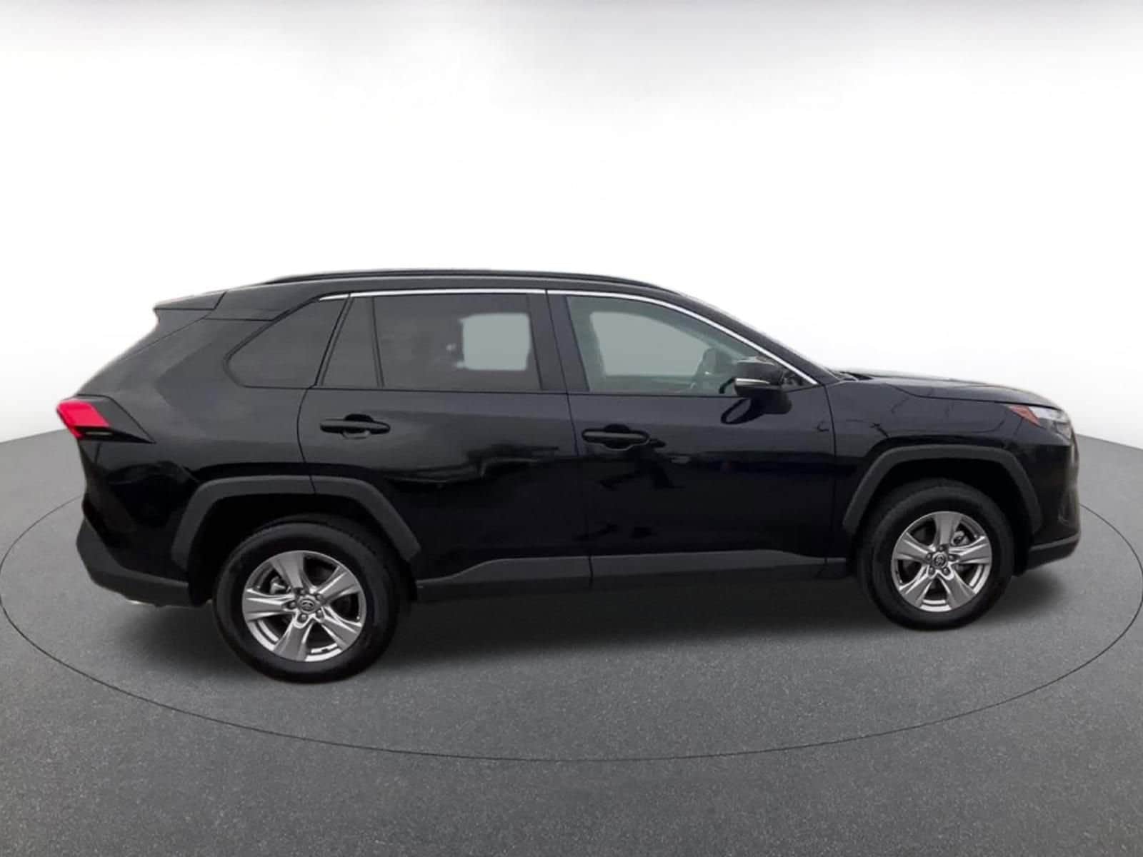 Thumbnail: 2025 Toyota RAV4 - 16