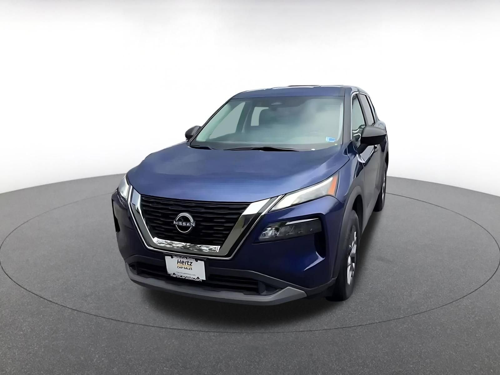 Thumbnail: 2023 Nissan Rogue - 4