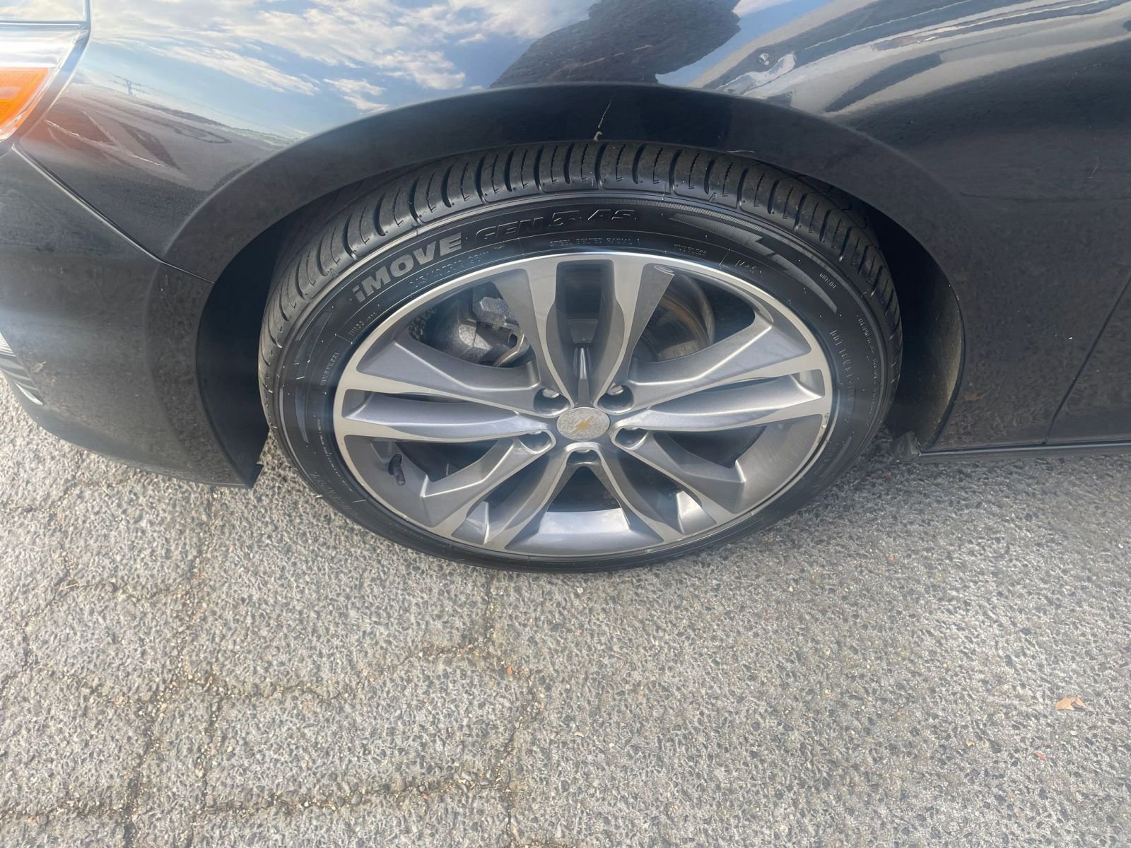 Thumbnail: 2024 Chevrolet Malibu - 30