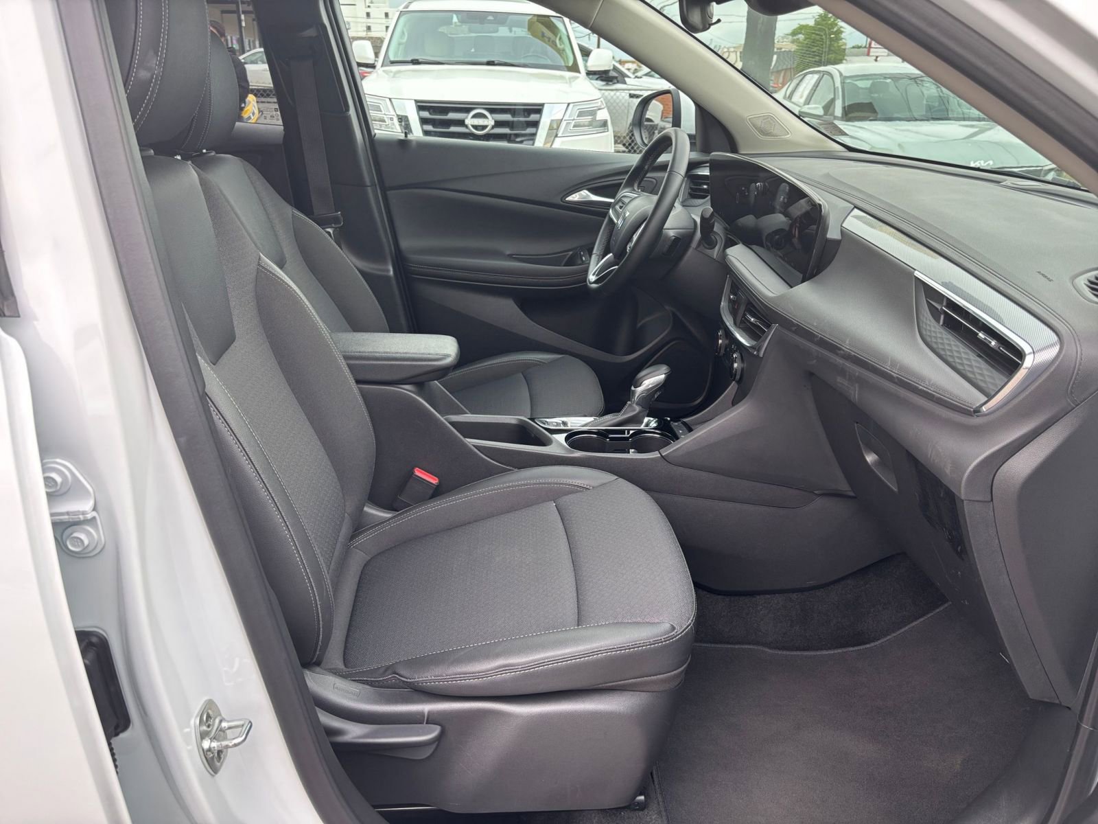 Thumbnail: 2025 Buick Encore GX - 35