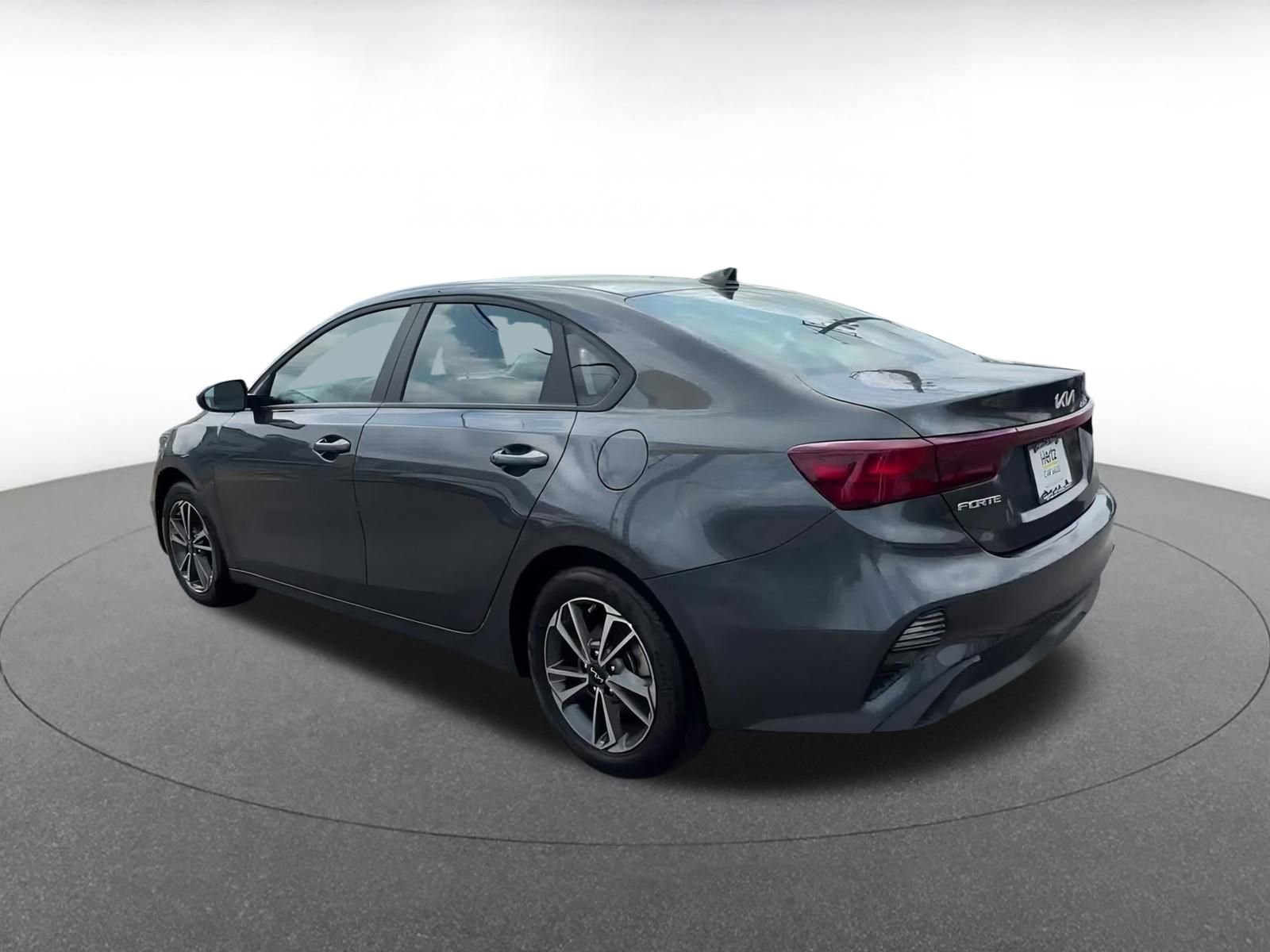 2024 Kia Forte LXS 10