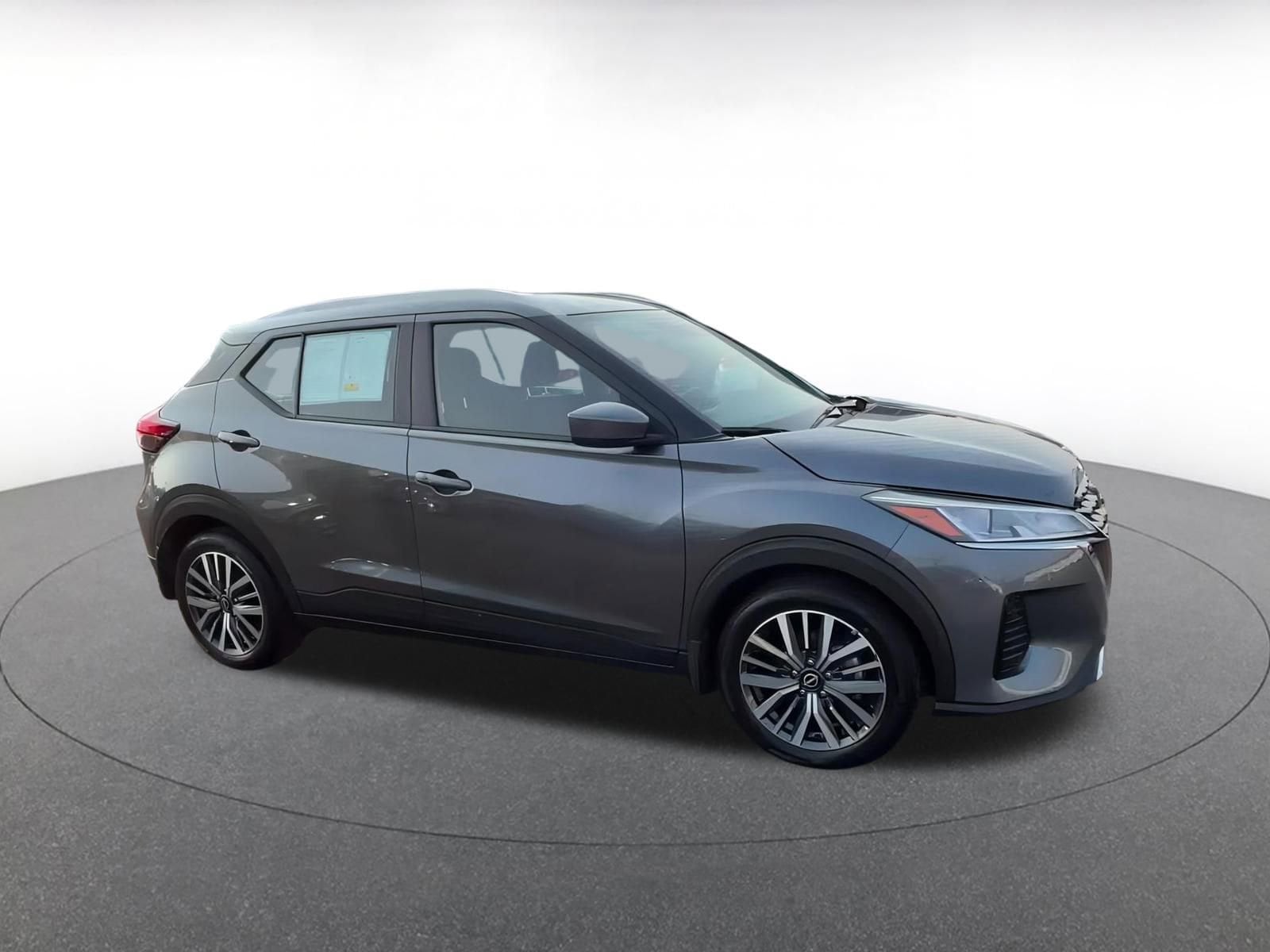 2024 Nissan Kicks SV 2
