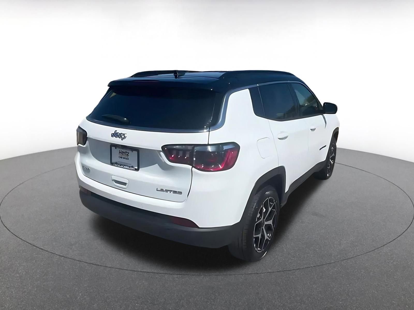 Thumbnail: 2025 Jeep Compass - 14