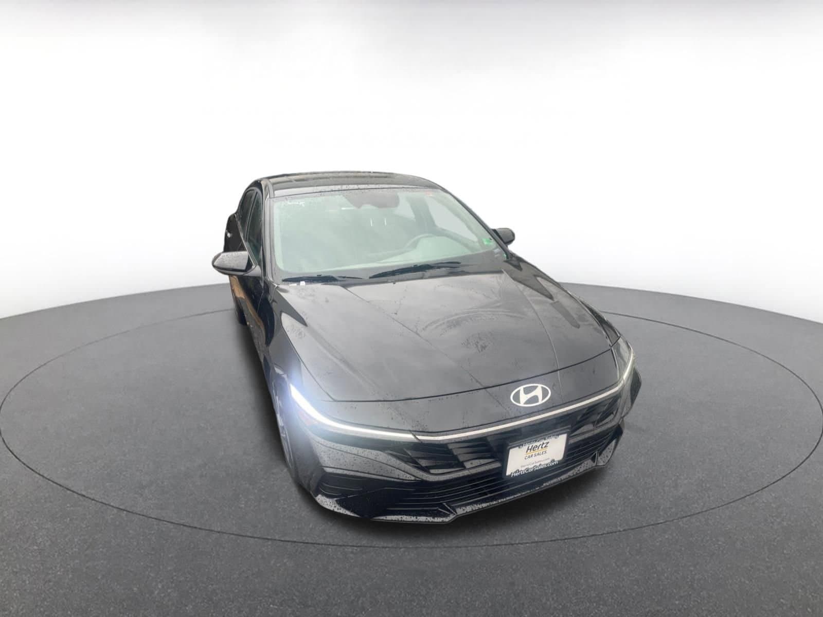 Thumbnail: 2025 Hyundai Elantra - 1