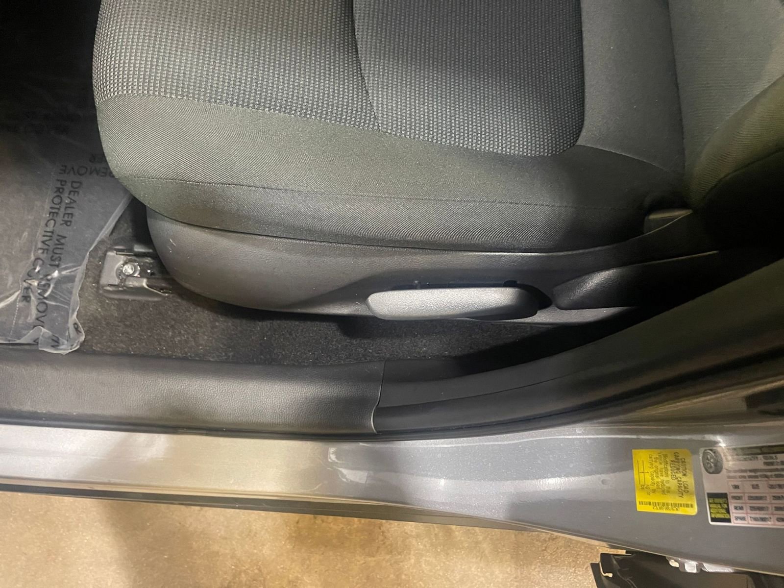 Thumbnail: 2025 Toyota RAV4 - 23