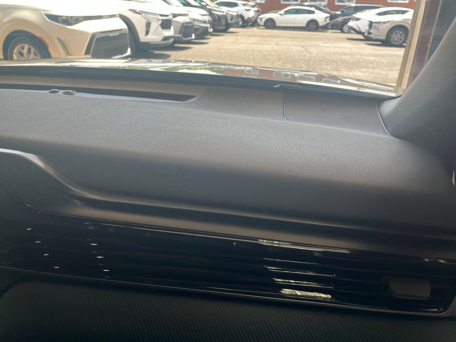 Thumbnail: 2025 Toyota Camry - 35