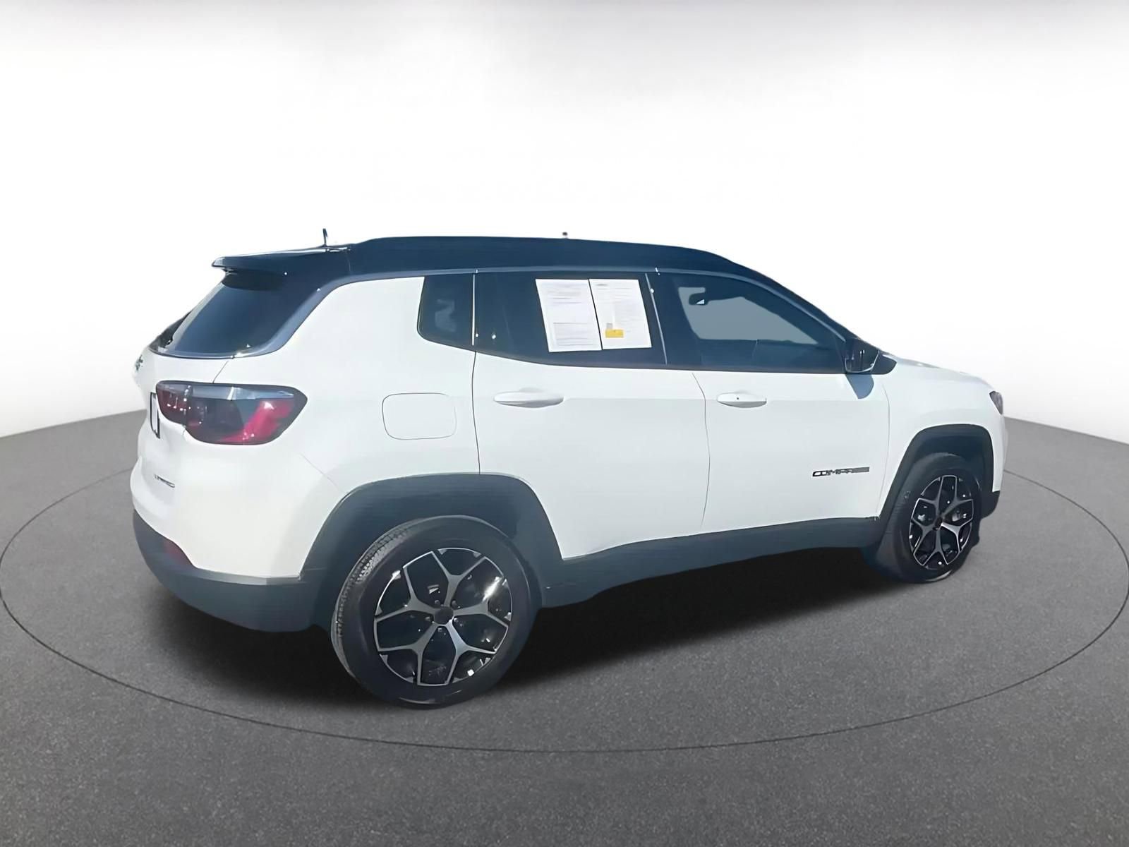 Thumbnail: 2025 Jeep Compass - 14