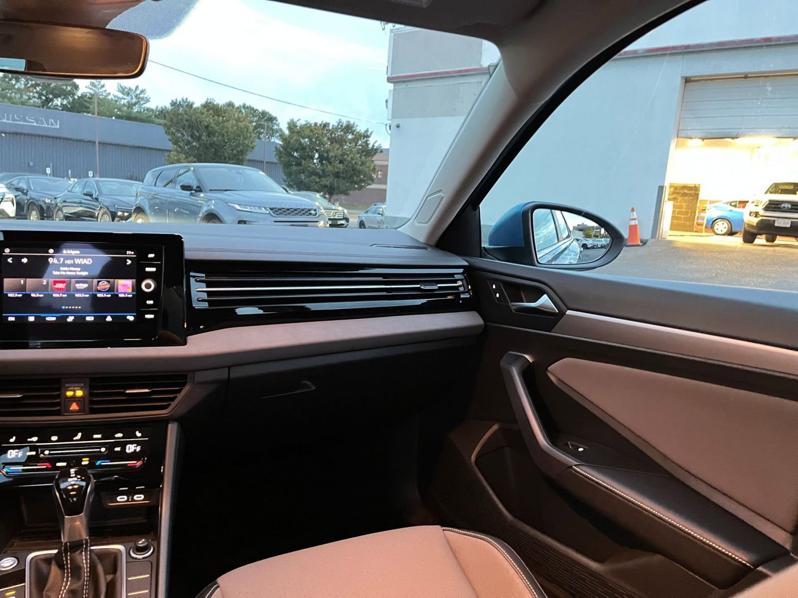 Thumbnail: 2025 Volkswagen Jetta - 34