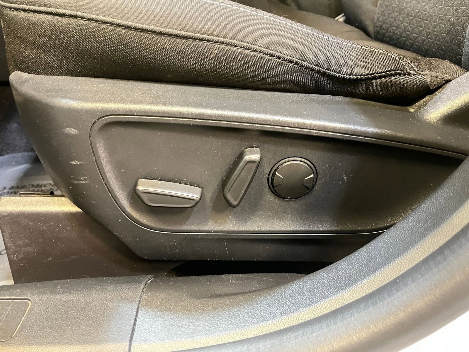 Thumbnail: 2024 Ford Escape - 23