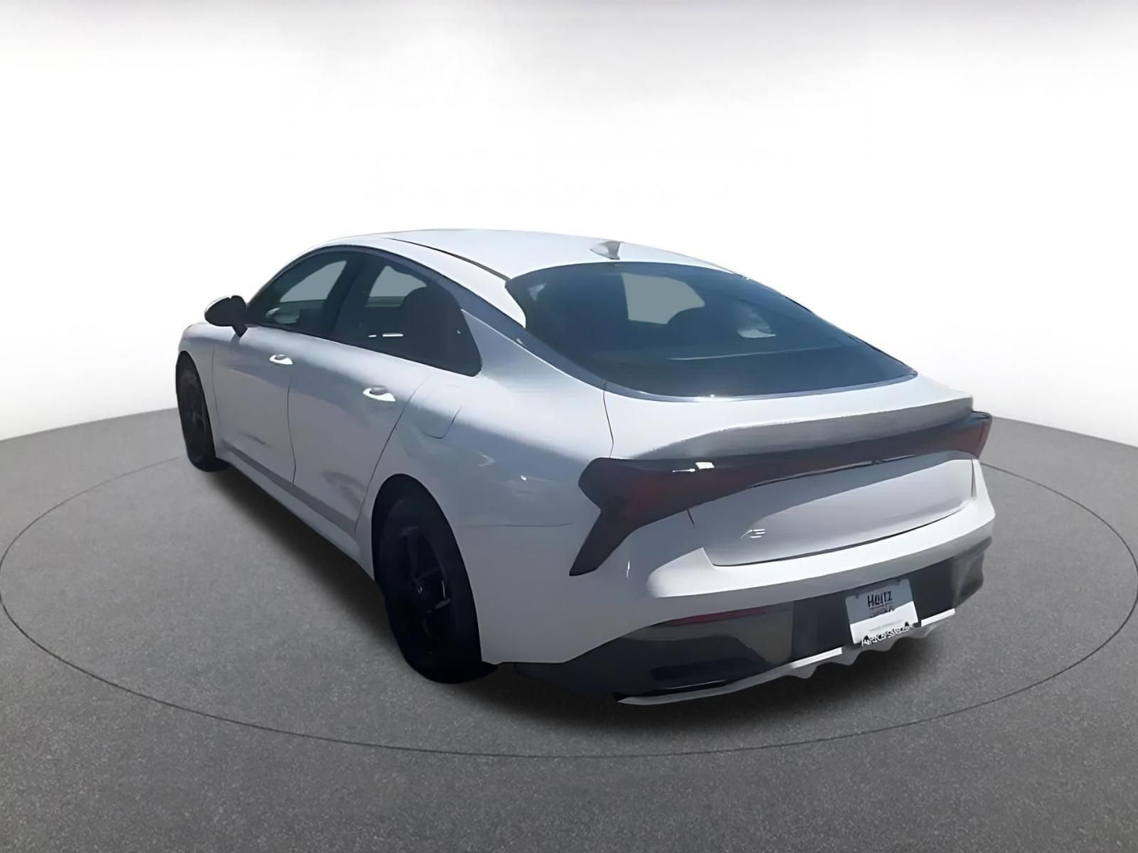 Thumbnail: 2025 Kia K5 - 4
