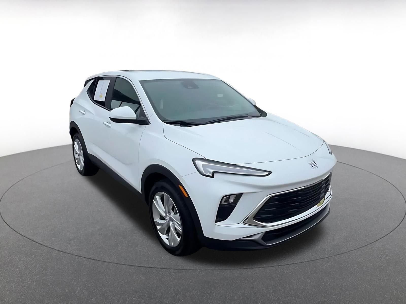 Thumbnail: 2025 Buick Encore GX - 3