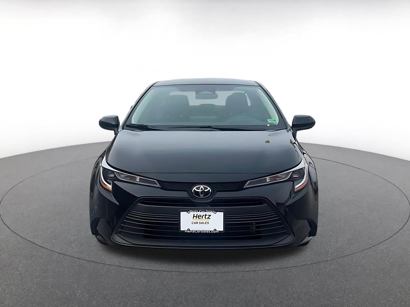 Thumbnail: 2025 Toyota Corolla - 4