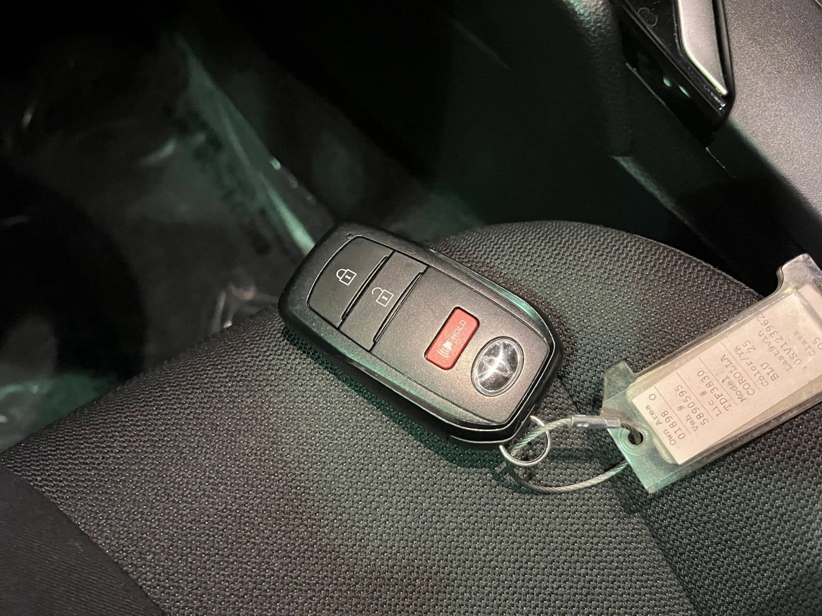 Thumbnail: 2025 Toyota Corolla Cross - 22