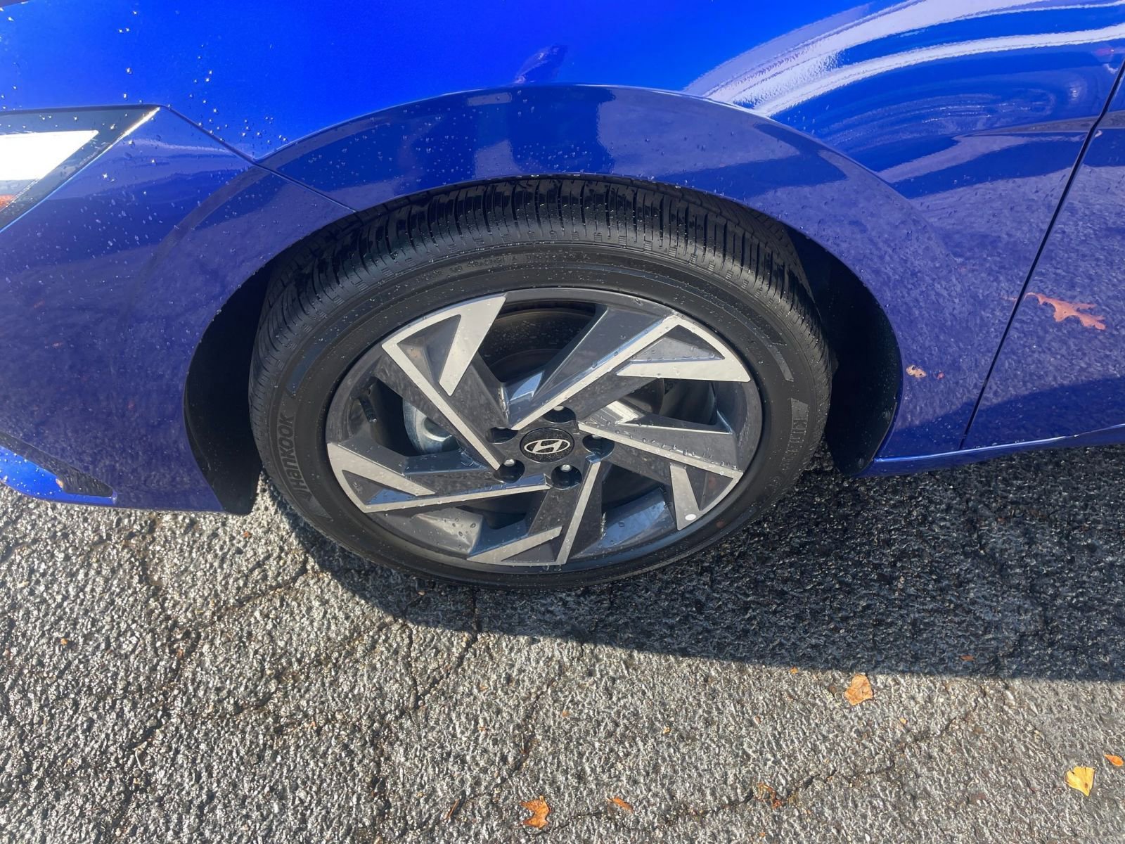 Thumbnail: 2025 Hyundai Elantra - 30