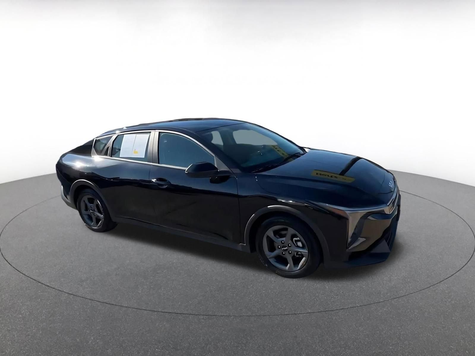 Thumbnail: 2025 Kia K4 - 2