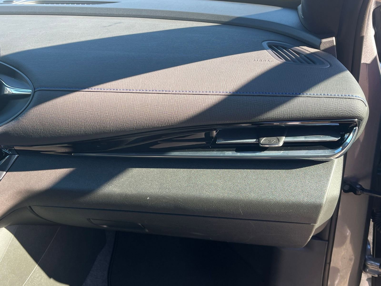 Thumbnail: 2025 Buick Envista - 35