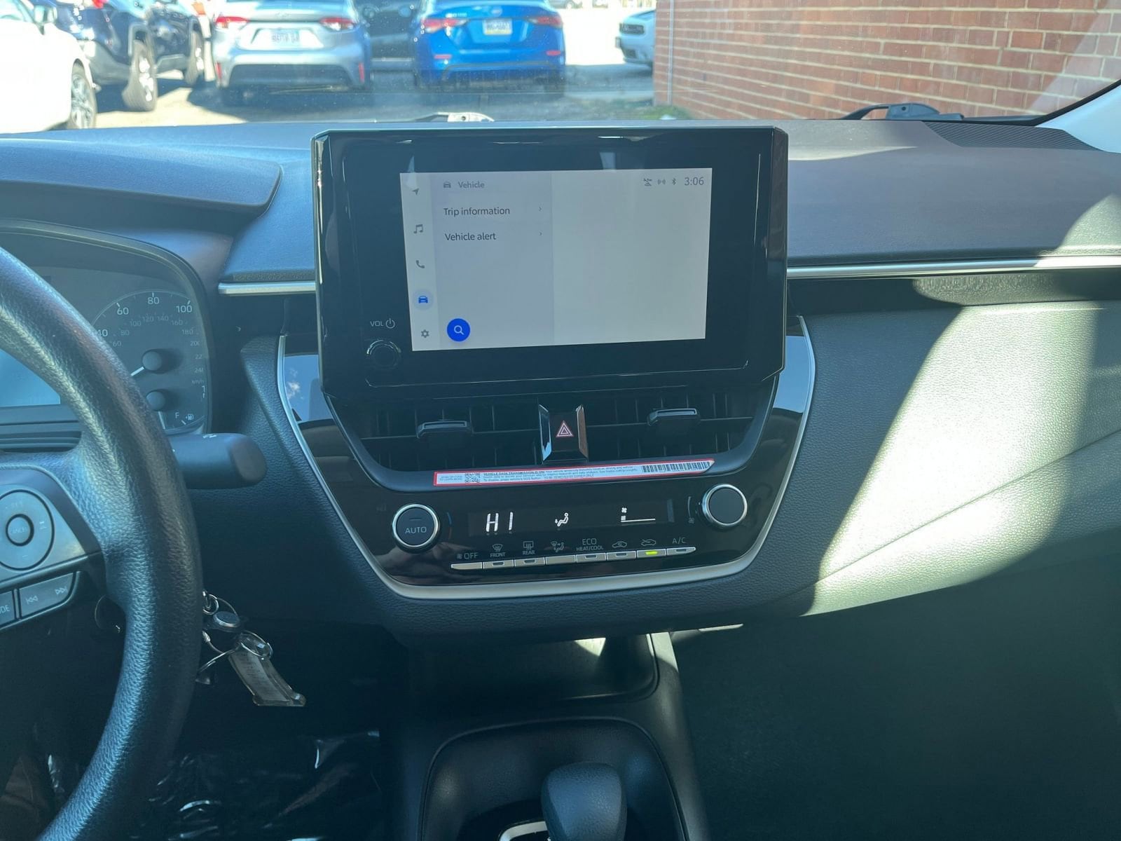 Thumbnail: 2025 Toyota Corolla - 17