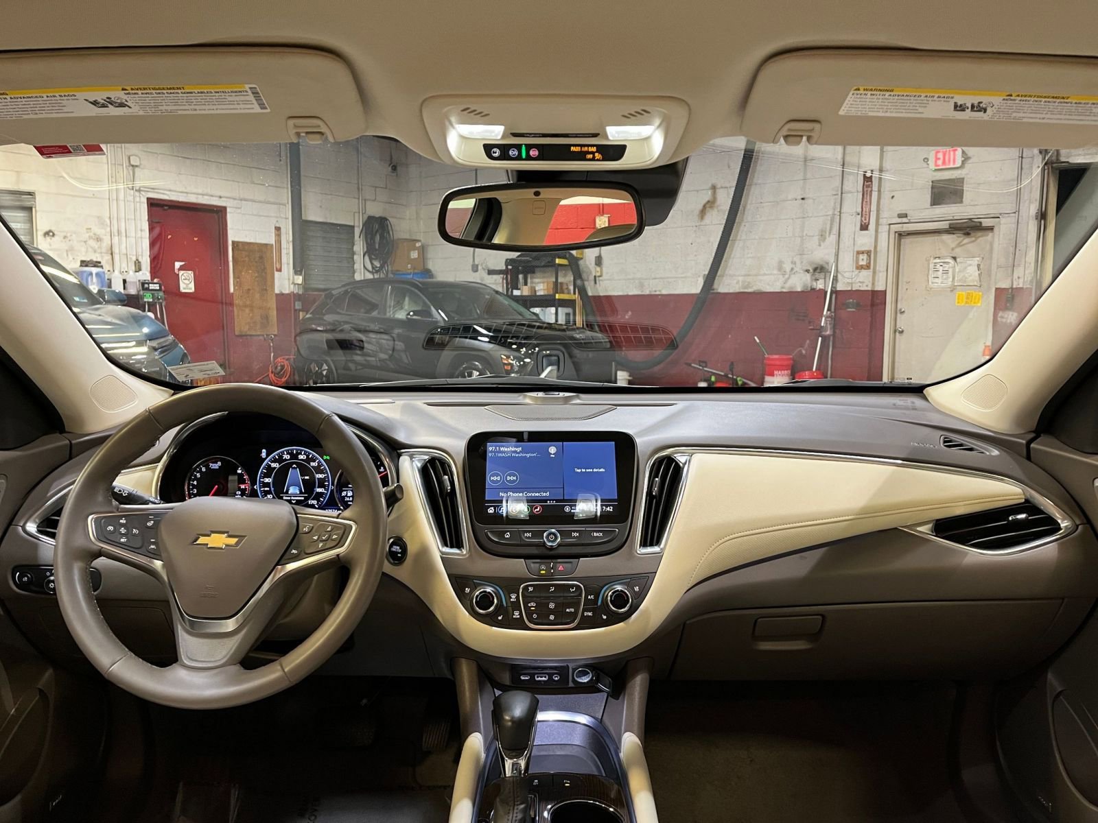 Thumbnail: 2024 Chevrolet Malibu - 35