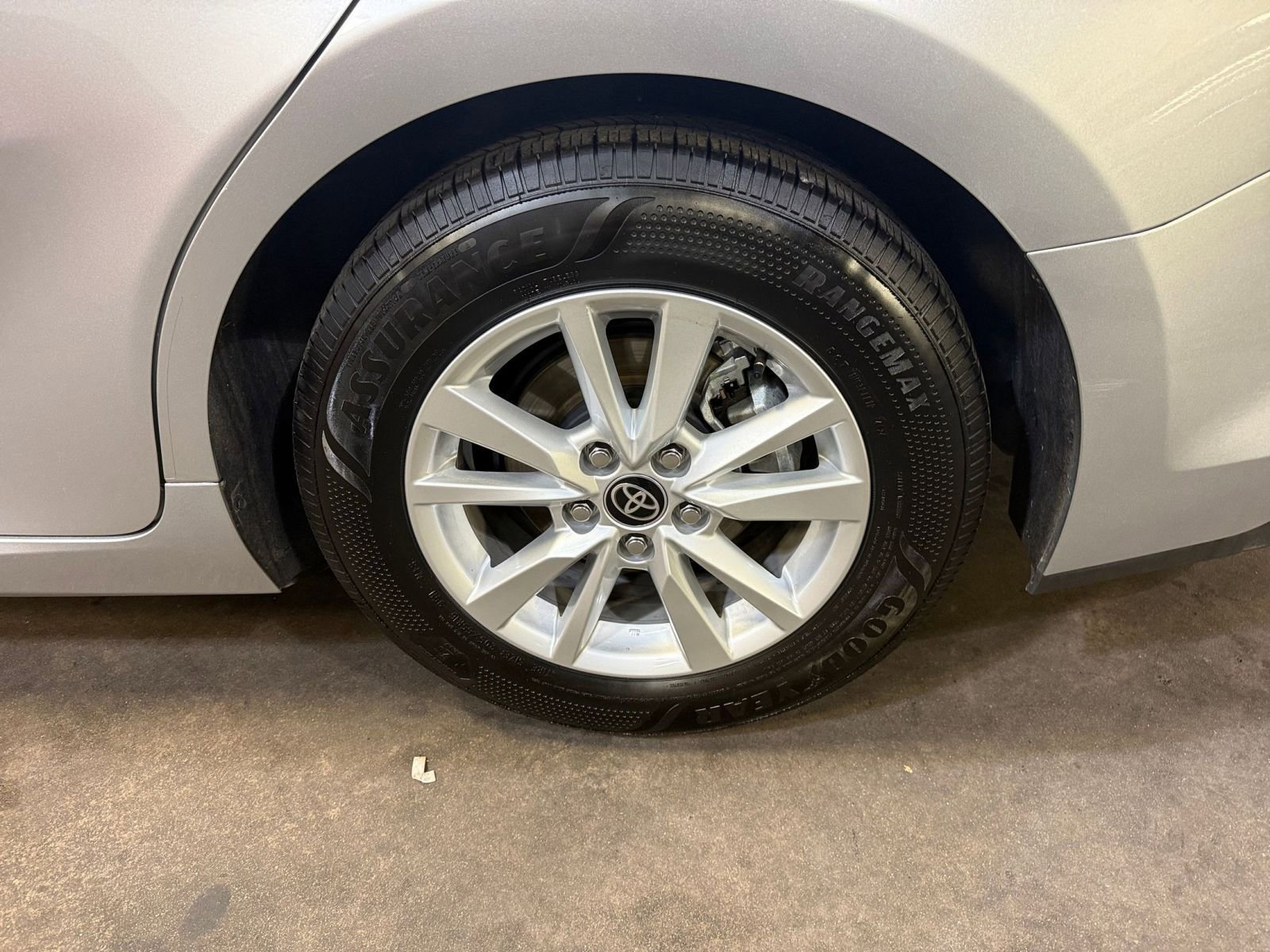 Thumbnail: 2025 Toyota Camry - 29