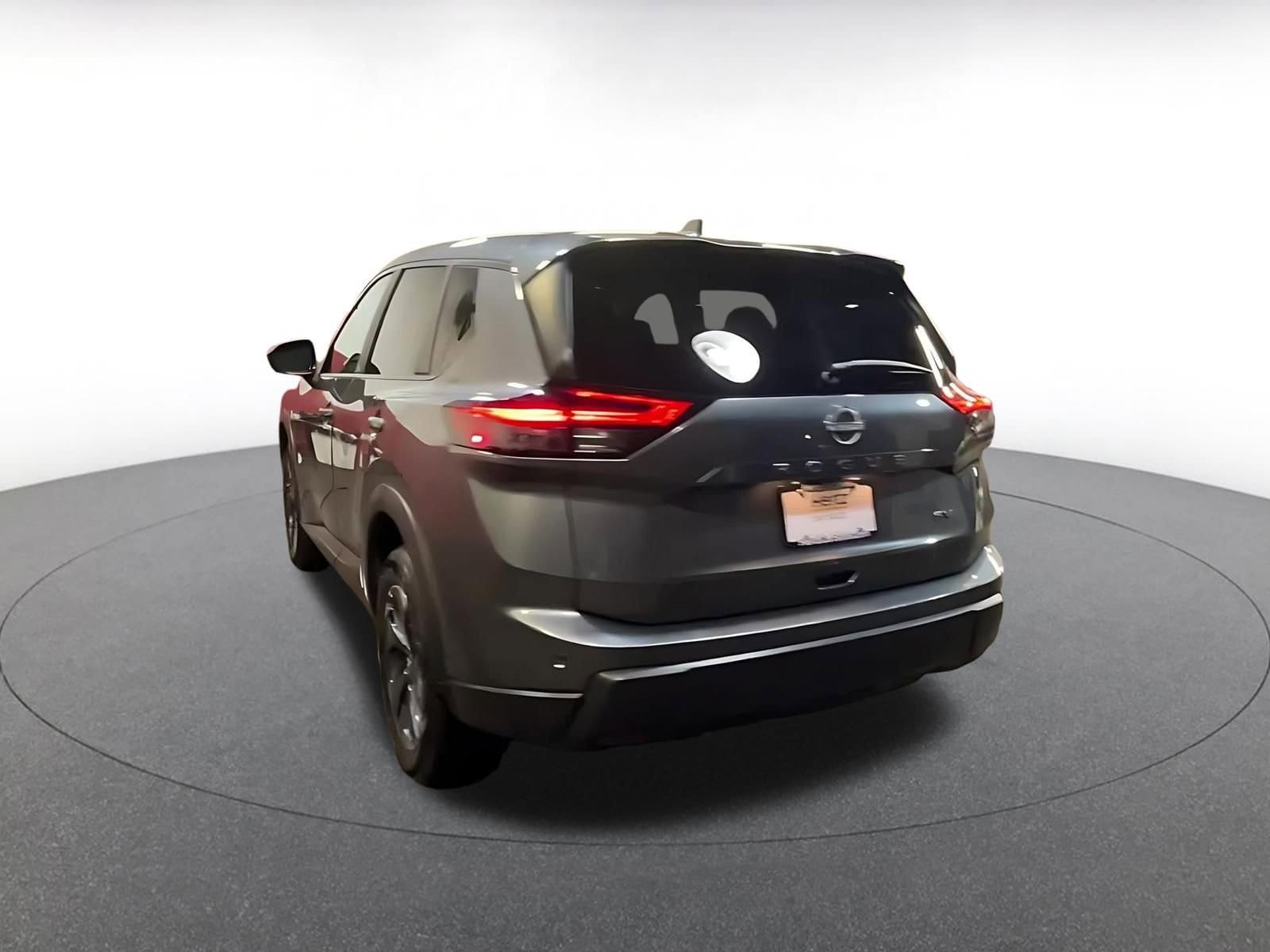 Thumbnail: 2024 Nissan Rogue - 11