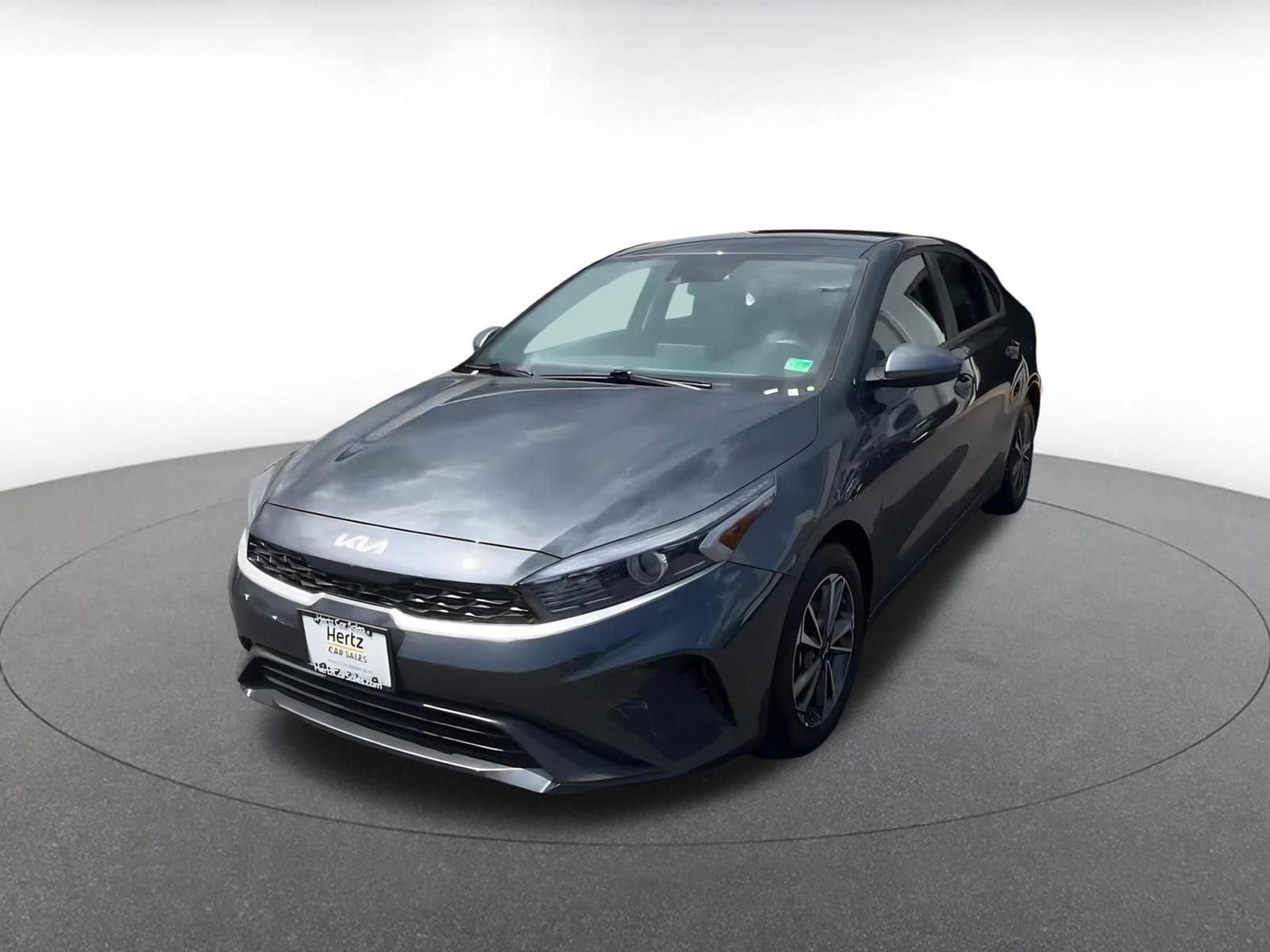 Thumbnail: 2024 Kia Forte - 6