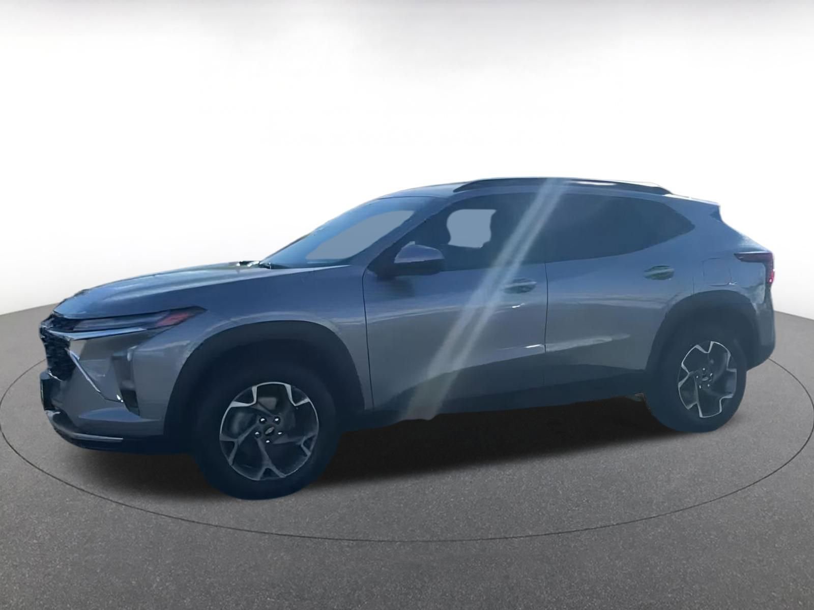 Thumbnail: 2025 Chevrolet Trax - 7