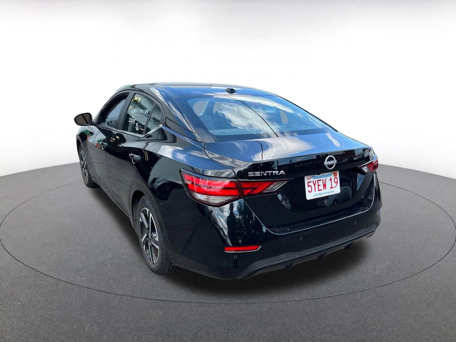 Thumbnail: 2024 Nissan Sentra - 5