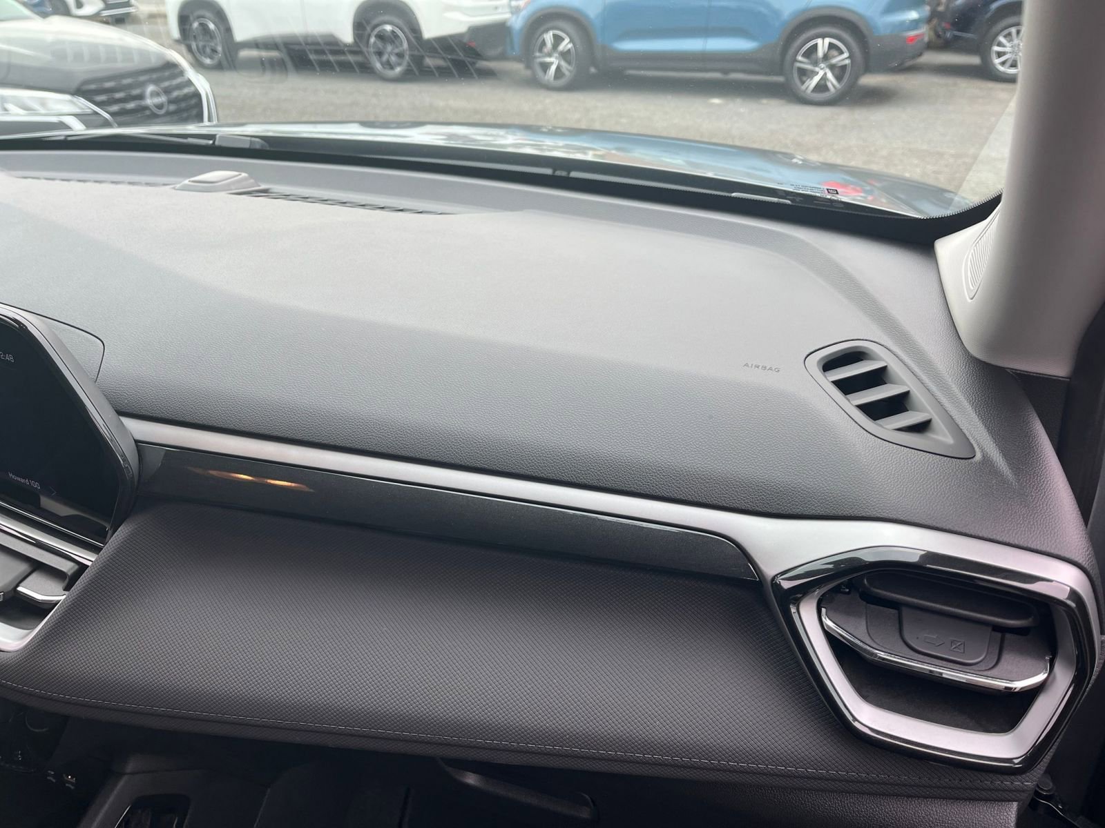 Thumbnail: 2025 Chevrolet TrailBlazer - 35