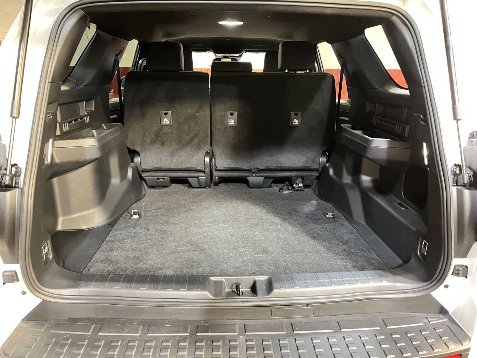 Thumbnail: 2025 Toyota 4Runner - 30