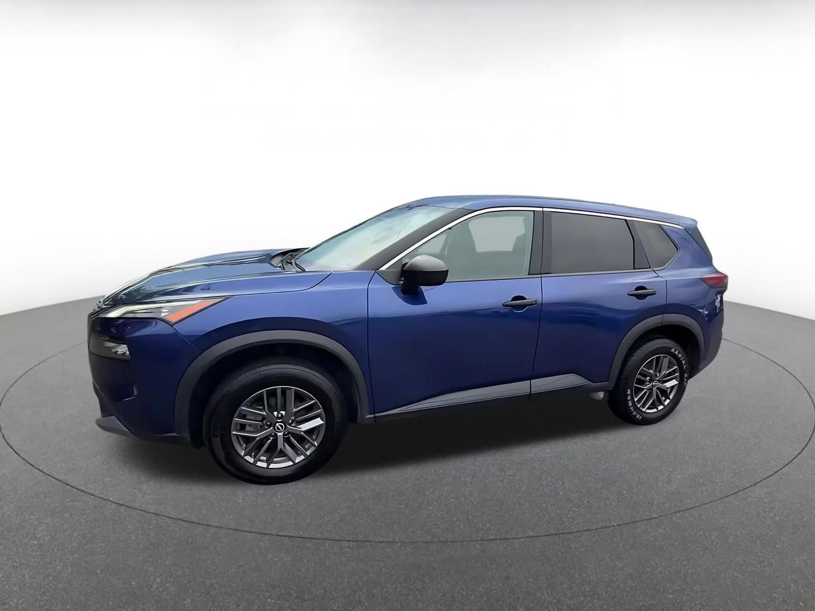 Thumbnail: 2023 Nissan Rogue - 8
