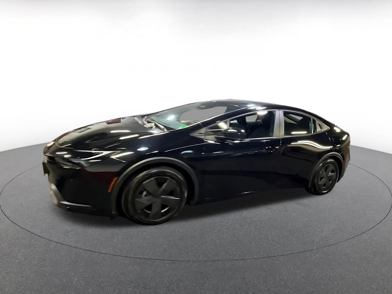 Thumbnail: 2025 Toyota Prius - 8