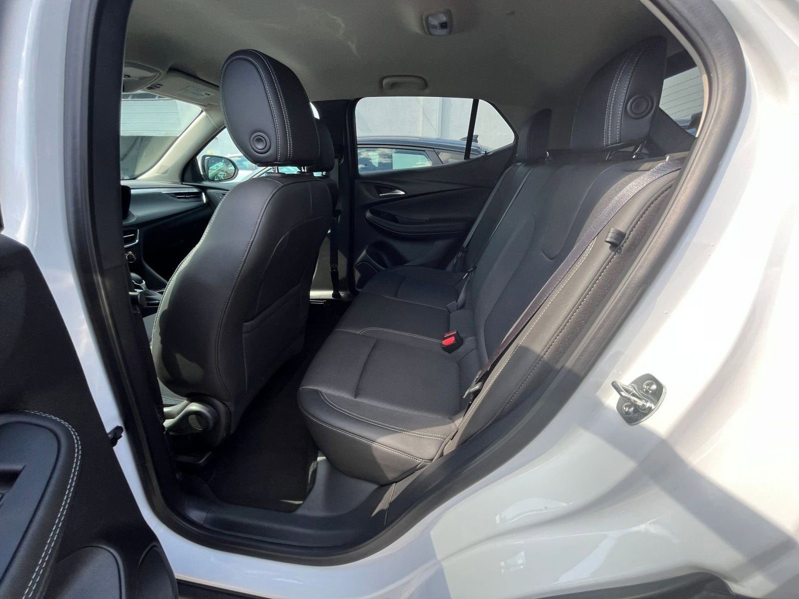 Thumbnail: 2025 Buick Encore GX - 23