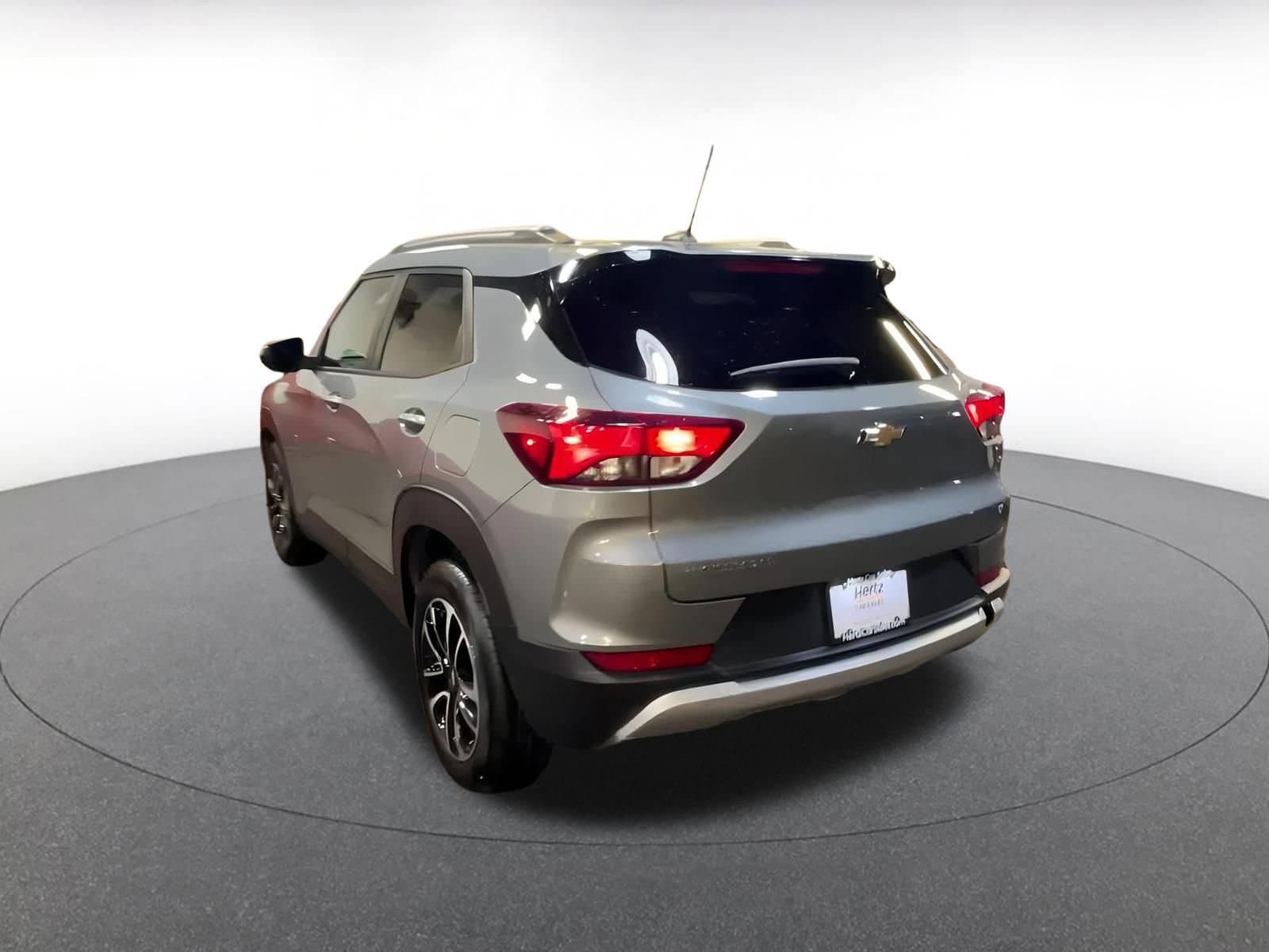 Thumbnail: 2025 Chevrolet TrailBlazer - 11