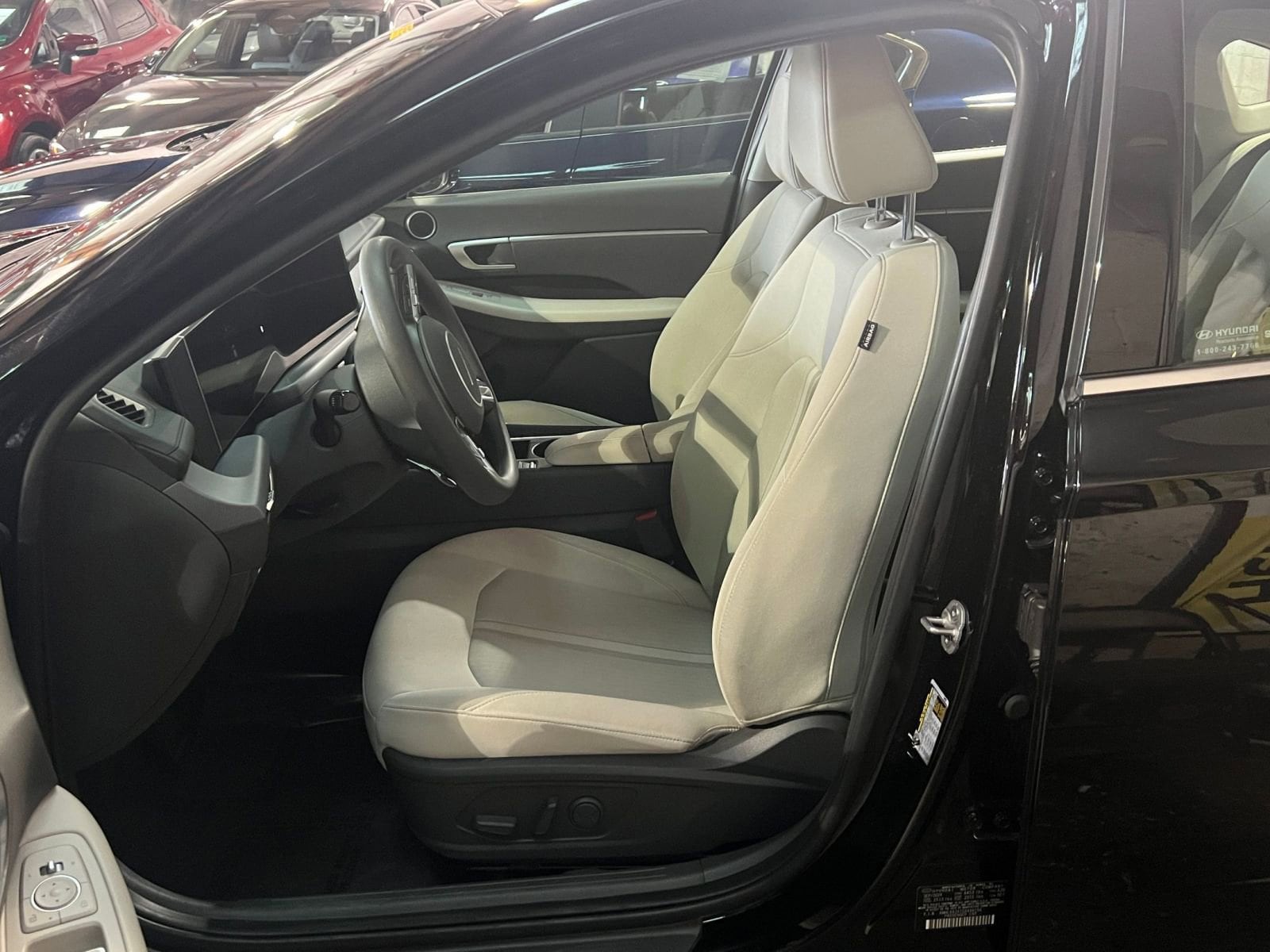 Thumbnail: 2025 Hyundai Sonata - 27