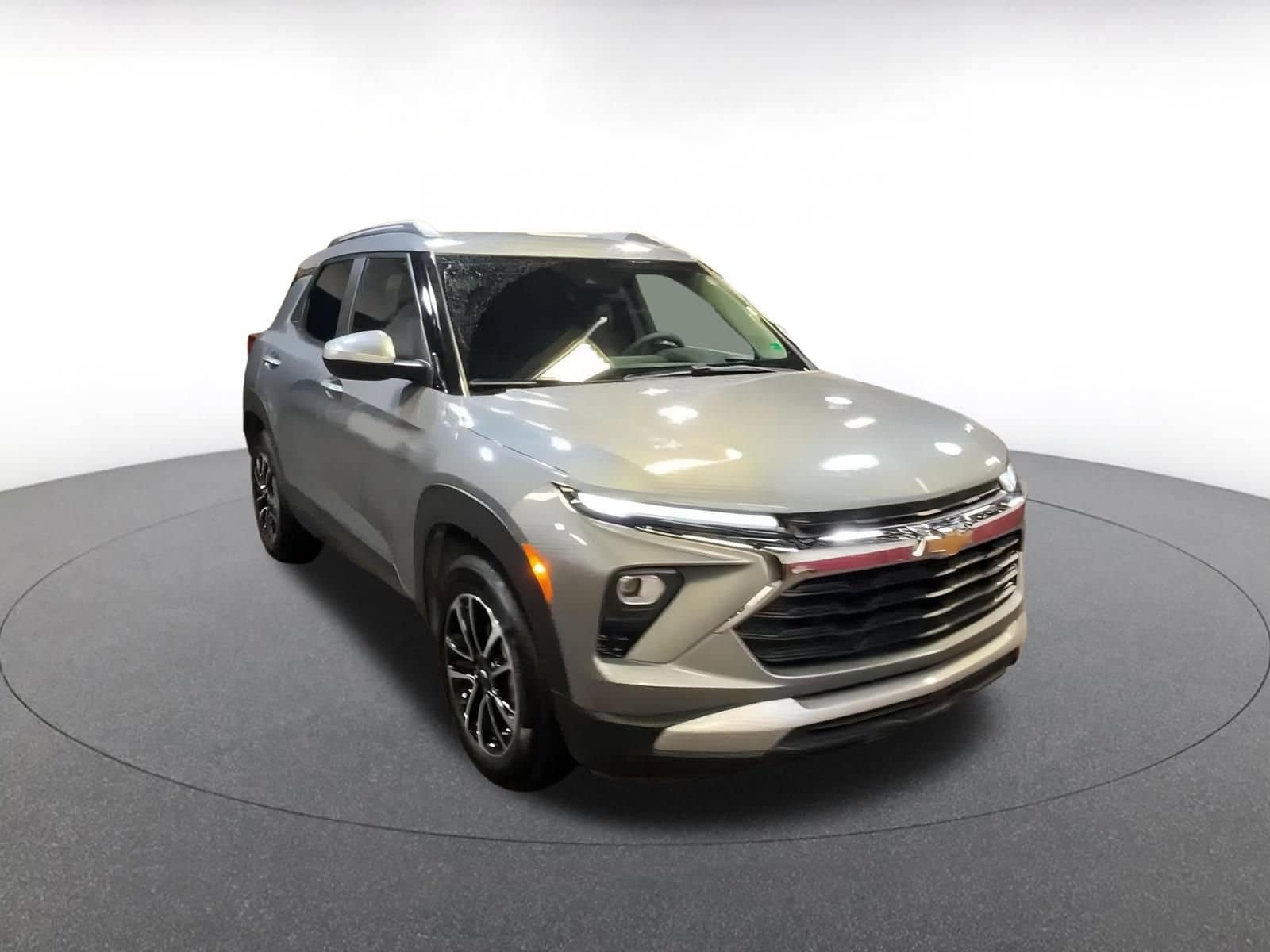 Thumbnail: 2025 Chevrolet TrailBlazer - 3