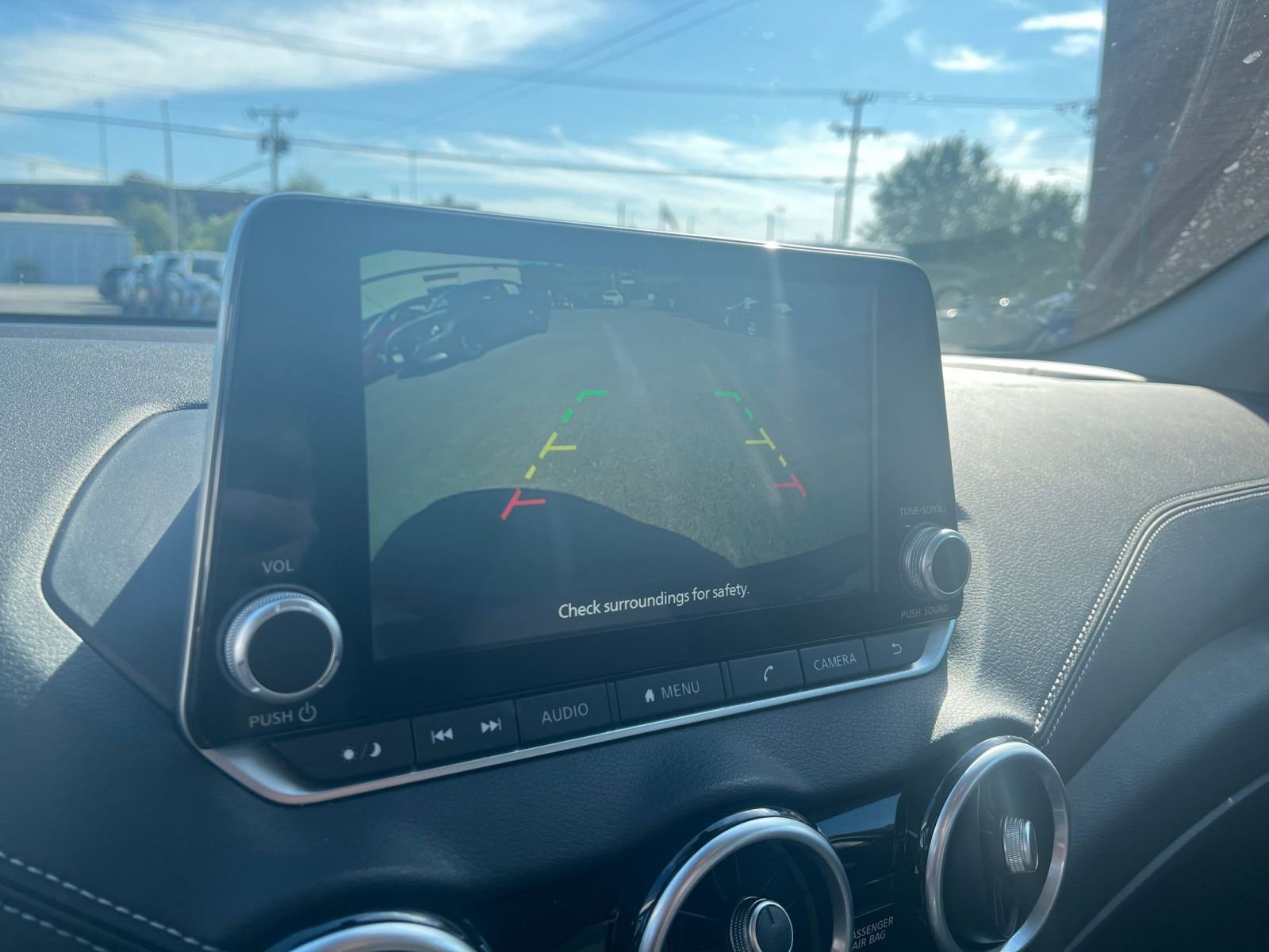 Thumbnail: 2024 Nissan Sentra - 17