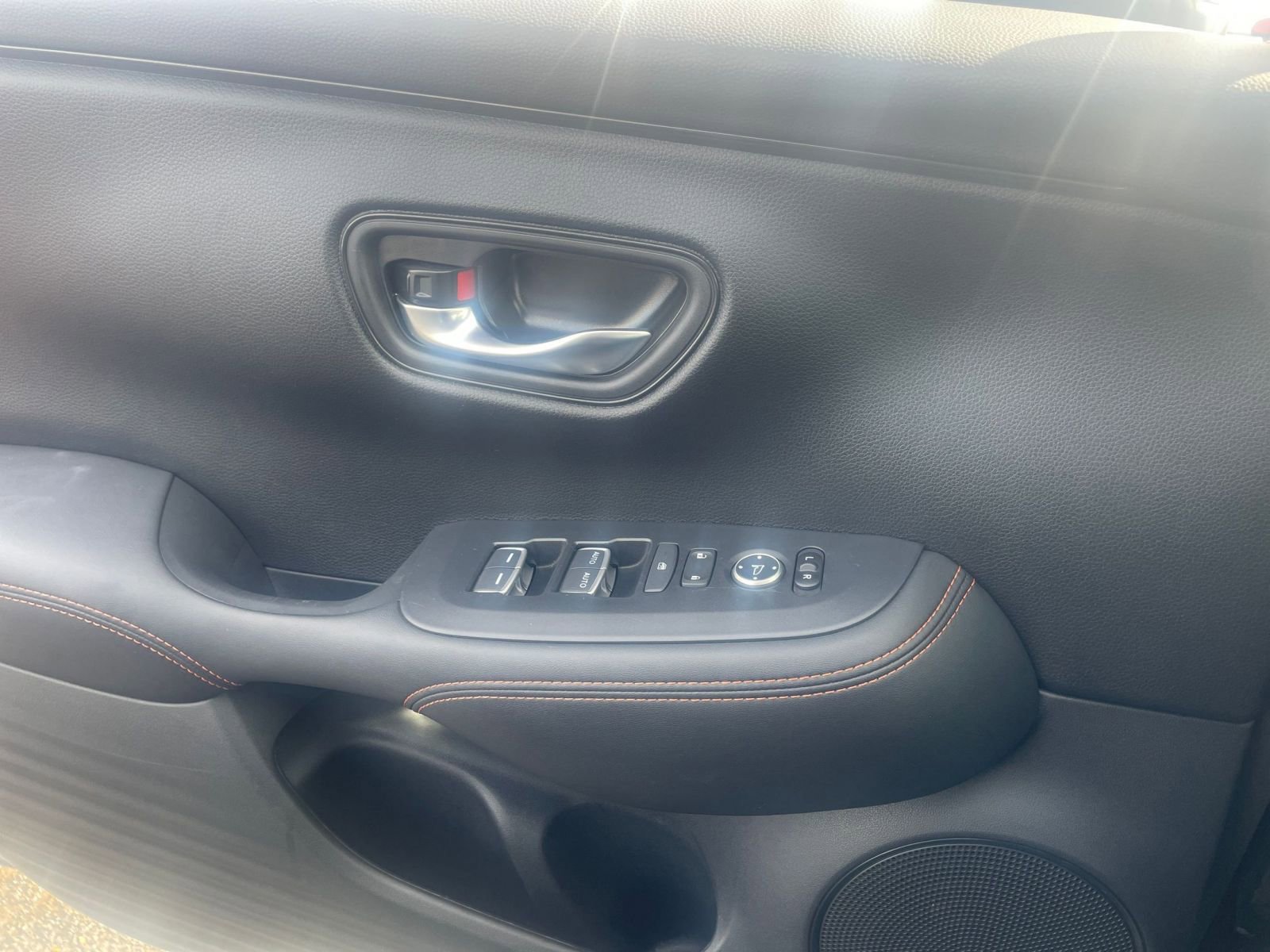 Thumbnail: 2025 Honda HR-V - 18