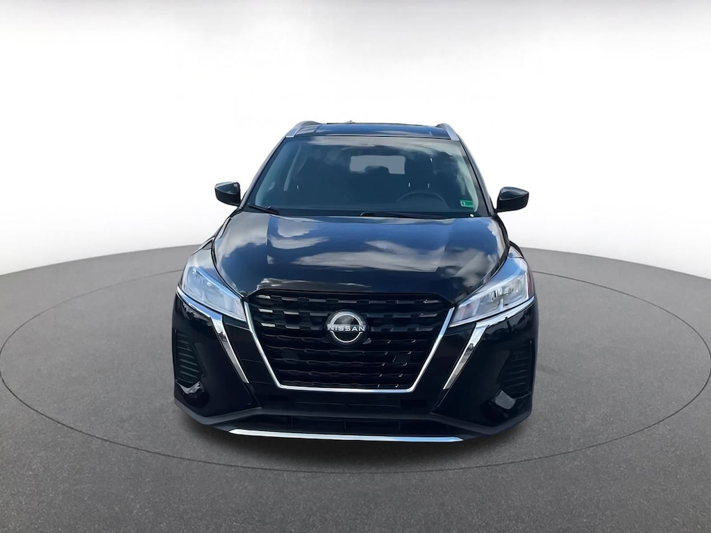 2024 Nissan Kicks SV photo 4