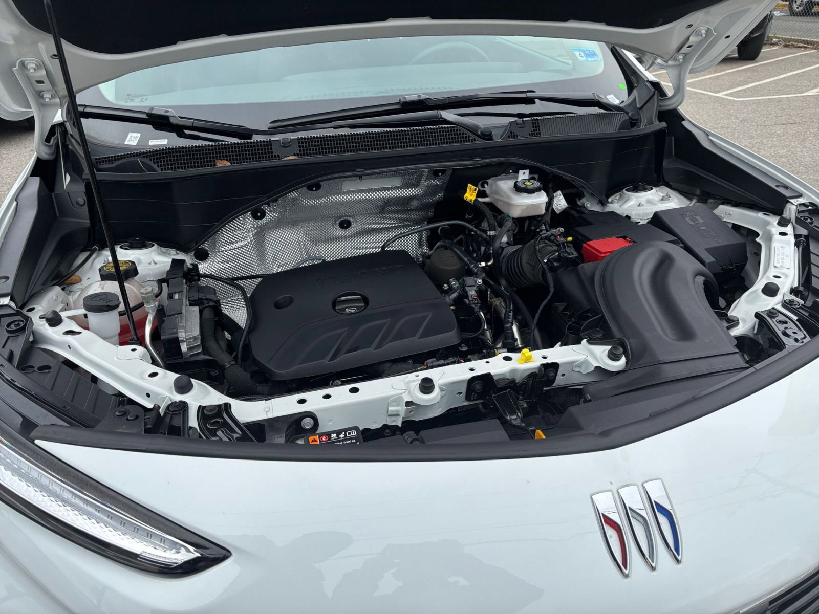 Thumbnail: 2025 Buick Encore GX - 31