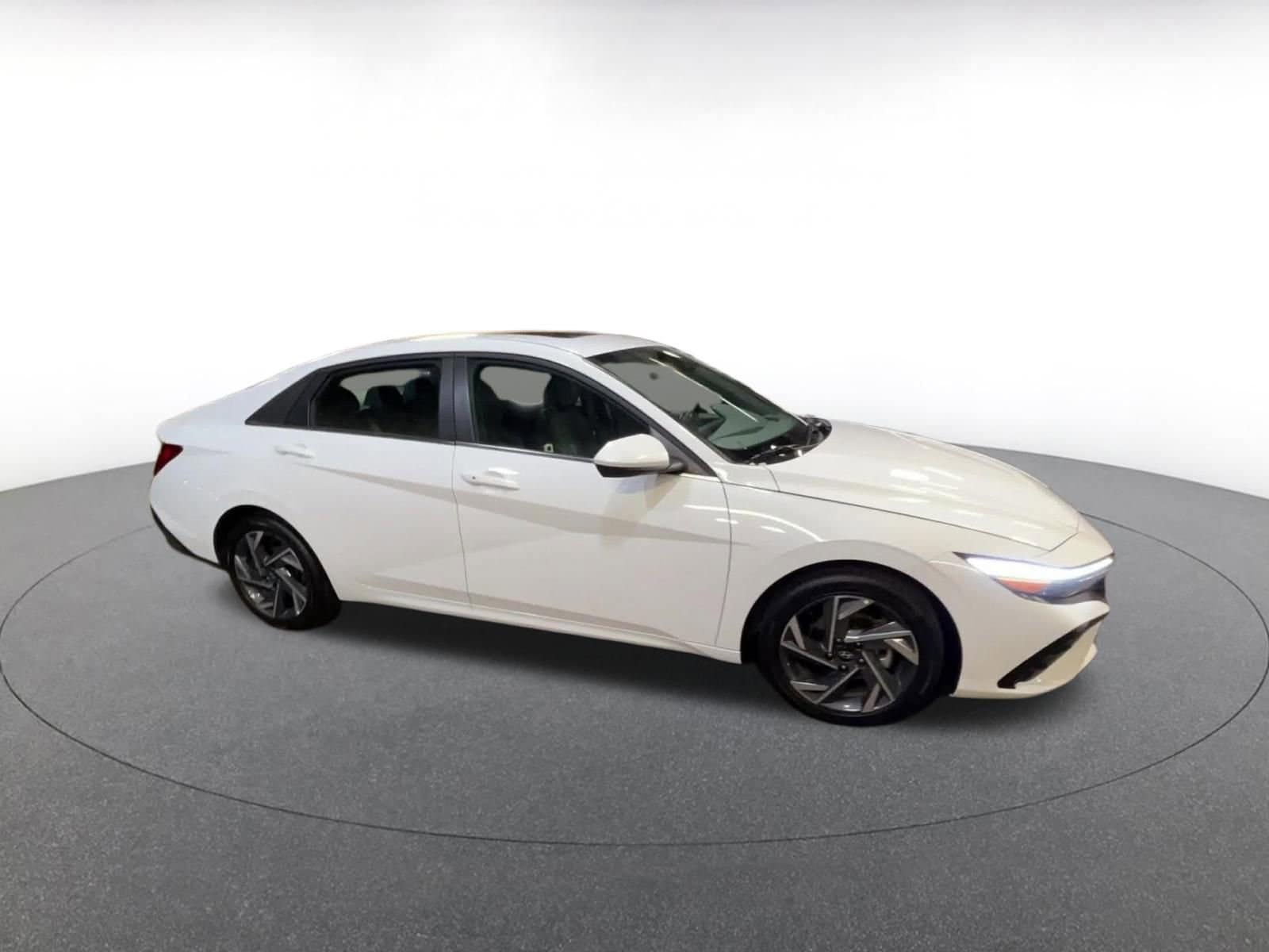 Thumbnail: 2025 Hyundai Elantra - 2